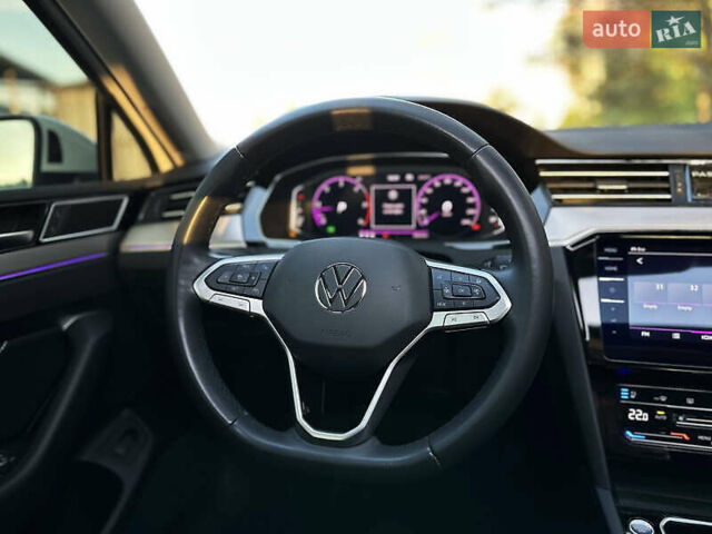 Белый Фольксваген Пассат, объемом двигателя 2 л и пробегом 54 тыс. км за 32000 $, фото 15 на Automoto.ua