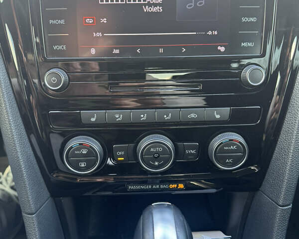 Білий Фольксваген Пассат, об'ємом двигуна 1.98 л та пробігом 62 тис. км за 19100 $, фото 24 на Automoto.ua