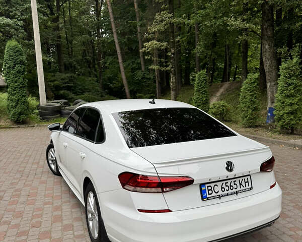 Белый Фольксваген Пассат, объемом двигателя 2 л и пробегом 51 тыс. км за 20500 $, фото 6 на Automoto.ua