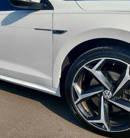 Белый Фольксваген Пассат, объемом двигателя 2 л и пробегом 76 тыс. км за 21900 $, фото 8 на Automoto.ua