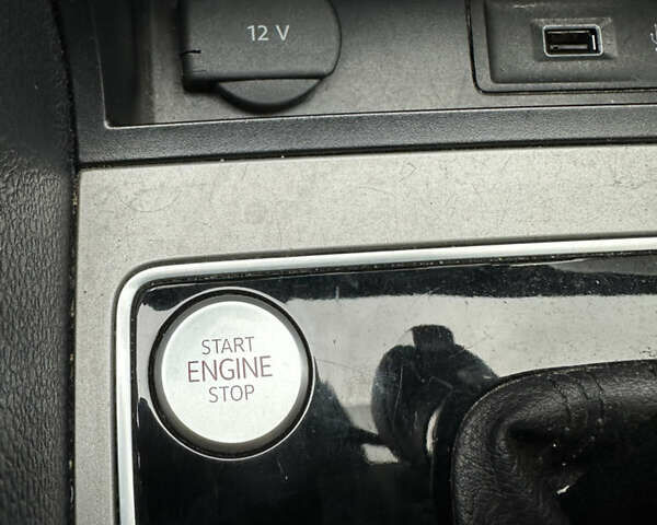 Белый Фольксваген Пассат, объемом двигателя 2 л и пробегом 108 тыс. км за 17999 $, фото 33 на Automoto.ua