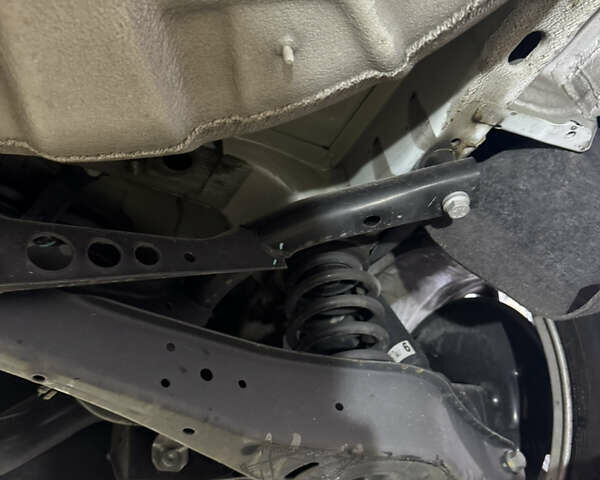 Белый Фольксваген Пассат, объемом двигателя 2 л и пробегом 51 тыс. км за 20500 $, фото 2 на Automoto.ua