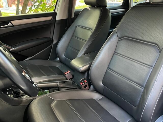 Белый Фольксваген Пассат, объемом двигателя 2 л и пробегом 99 тыс. км за 14500 $, фото 10 на Automoto.ua