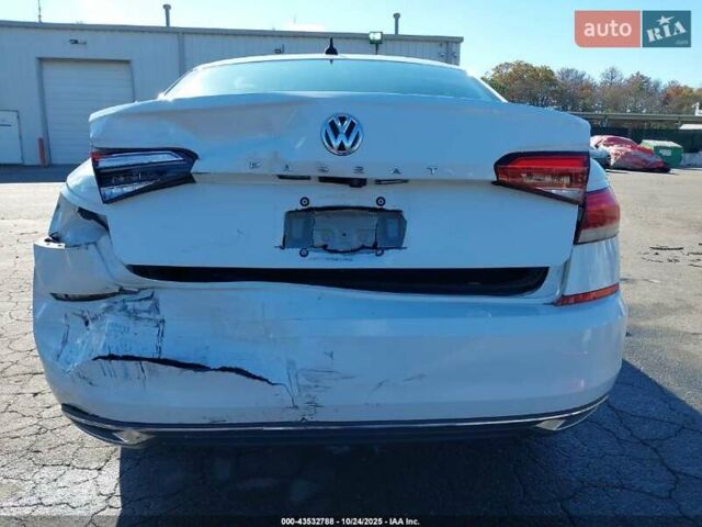 Белый Фольксваген Пассат, объемом двигателя 2 л и пробегом 42 тыс. км за 11355 $, фото 6 на Automoto.ua