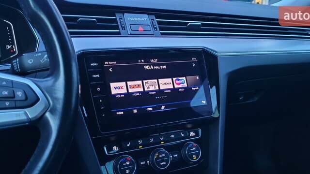 Білий Фольксваген Пассат, об'ємом двигуна 1.97 л та пробігом 202 тис. км за 23500 $, фото 47 на Automoto.ua