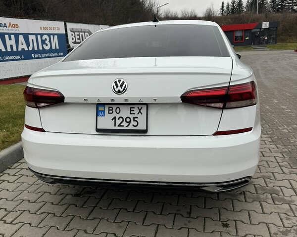 Білий Фольксваген Пассат, об'ємом двигуна 1.98 л та пробігом 120 тис. км за 18800 $, фото 5 на Automoto.ua
