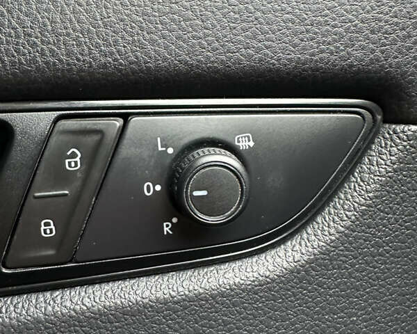 Белый Фольксваген Пассат, объемом двигателя 2 л и пробегом 108 тыс. км за 17999 $, фото 25 на Automoto.ua