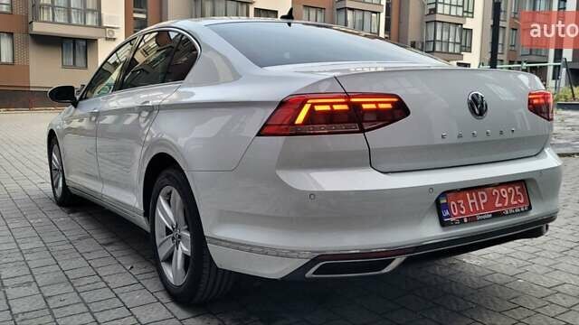 Білий Фольксваген Пассат, об'ємом двигуна 1.97 л та пробігом 202 тис. км за 23500 $, фото 18 на Automoto.ua