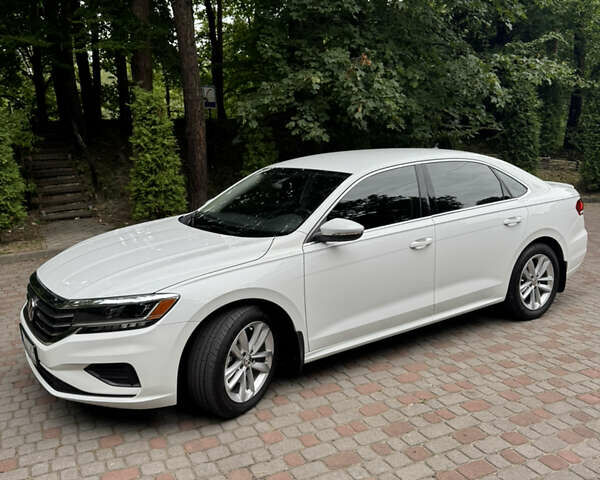 Белый Фольксваген Пассат, объемом двигателя 2 л и пробегом 51 тыс. км за 20500 $, фото 5 на Automoto.ua