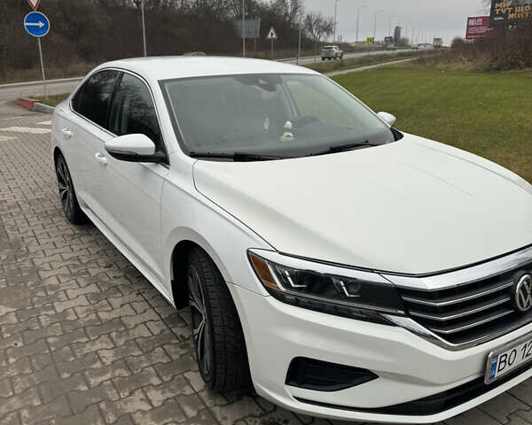 Білий Фольксваген Пассат, об'ємом двигуна 1.98 л та пробігом 120 тис. км за 18800 $, фото 2 на Automoto.ua