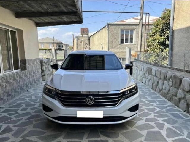 Білий Фольксваген Пассат, об'ємом двигуна 2 л та пробігом 124 тис. км за 11300 $, фото 2 на Automoto.ua