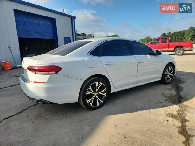 Білий Фольксваген Пассат, об'ємом двигуна 2 л та пробігом 104 тис. км за 4100 $, фото 2 на Automoto.ua