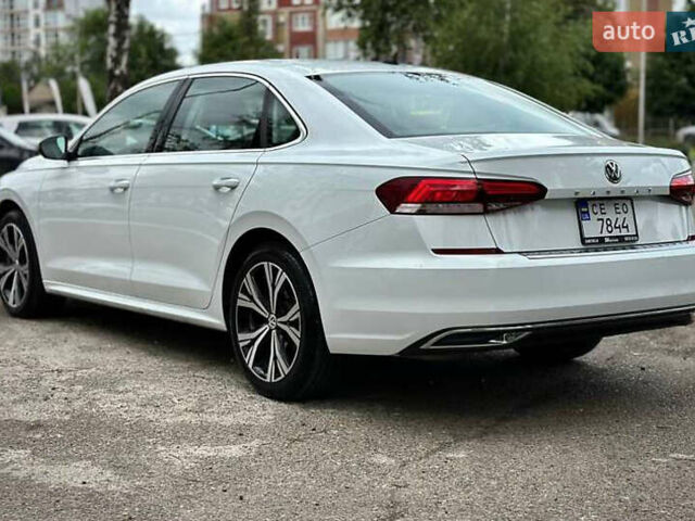 Белый Фольксваген Пассат, объемом двигателя 1.98 л и пробегом 51 тыс. км за 27999 $, фото 3 на Automoto.ua