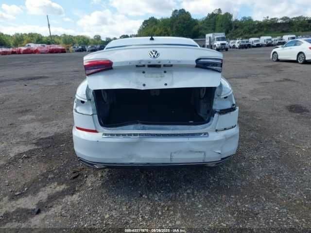 Фольксваген Пассат 2021 в Ивано-Франковске на Automoto.ua Белый Фольксваген Пассат, объемом двигателя 2 л и пробегом 43 тыс. км за 4500 $, фото 5 на Automoto.ua