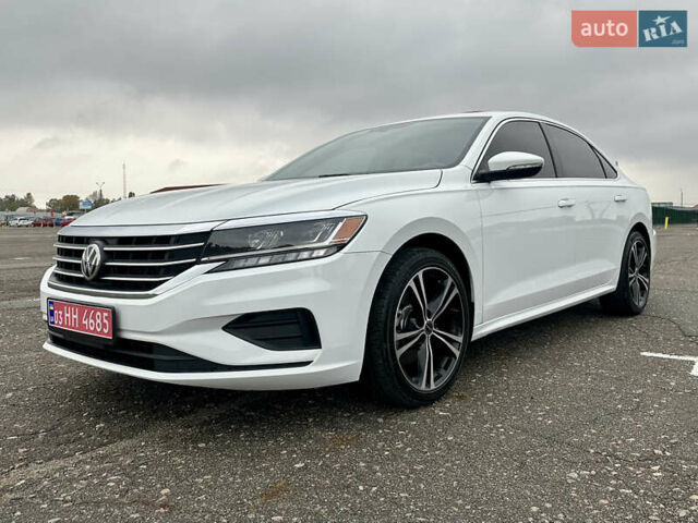 Белый Фольксваген Пассат, объемом двигателя 2 л и пробегом 105 тыс. км за 16700 $, фото 11 на Automoto.ua
