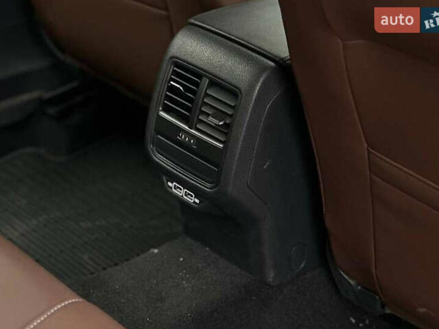 Белый Фольксваген Пассат, объемом двигателя 1.98 л и пробегом 51 тыс. км за 27999 $, фото 13 на Automoto.ua