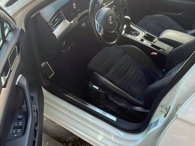 Белый Фольксваген Пассат, объемом двигателя 0 л и пробегом 76 тыс. км за 10300 $, фото 8 на Automoto.ua