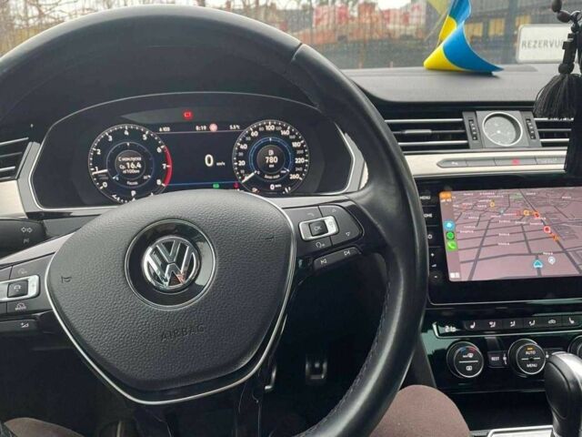 Белый Фольксваген Пассат, объемом двигателя 0 л и пробегом 76 тыс. км за 10300 $, фото 7 на Automoto.ua