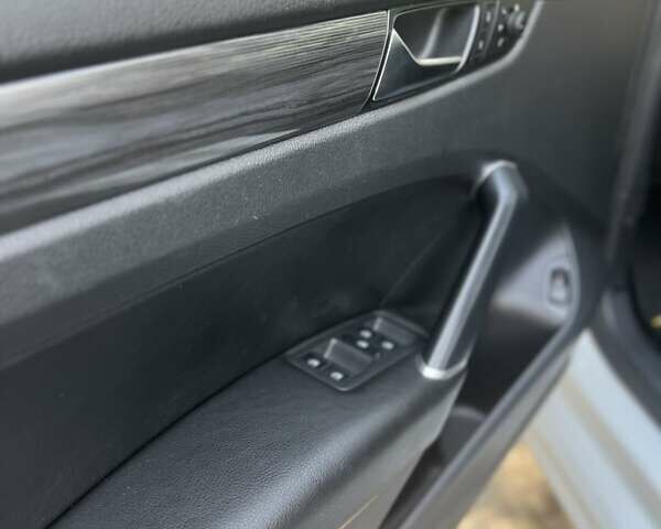 Белый Фольксваген Пассат, объемом двигателя 1.98 л и пробегом 110 тыс. км за 17800 $, фото 10 на Automoto.ua