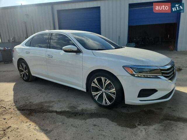 Білий Фольксваген Пассат, об'ємом двигуна 2 л та пробігом 104 тис. км за 4100 $, фото 3 на Automoto.ua