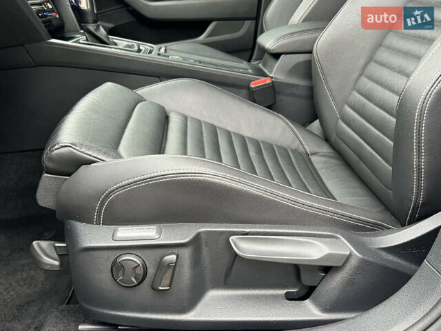 Белый Фольксваген Пассат, объемом двигателя 1.97 л и пробегом 176 тыс. км за 25599 $, фото 33 на Automoto.ua