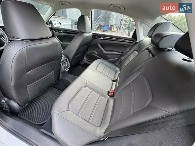 Белый Фольксваген Пассат, объемом двигателя 2 л и пробегом 51 тыс. км за 20900 $, фото 14 на Automoto.ua