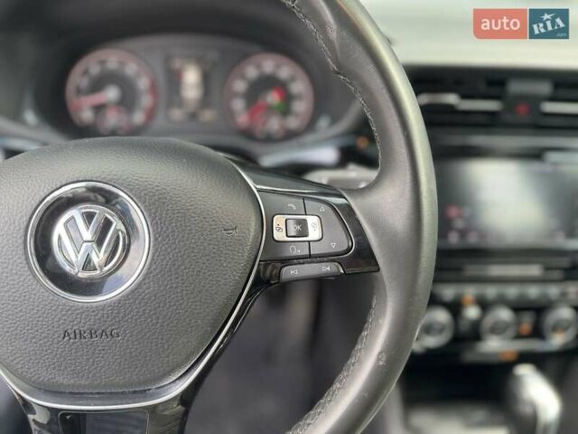 Белый Фольксваген Пассат, объемом двигателя 2 л и пробегом 51 тыс. км за 20900 $, фото 23 на Automoto.ua