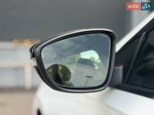 Белый Фольксваген Пассат, объемом двигателя 2 л и пробегом 51 тыс. км за 20900 $, фото 2 на Automoto.ua