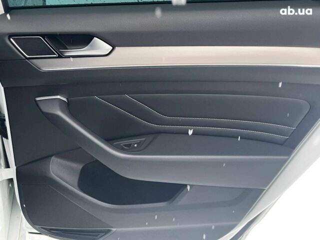 Белый Фольксваген Пассат, объемом двигателя 2 л и пробегом 90 тыс. км за 29990 $, фото 34 на Automoto.ua