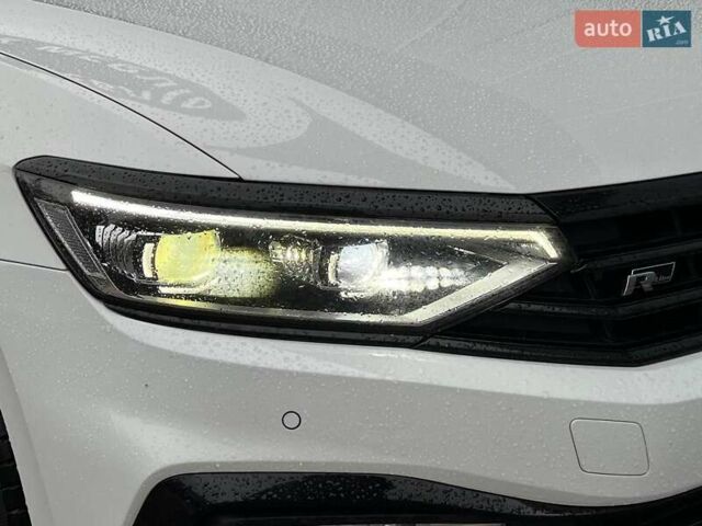 Білий Фольксваген Пассат, об'ємом двигуна 2 л та пробігом 87 тис. км за 35000 $, фото 30 на Automoto.ua