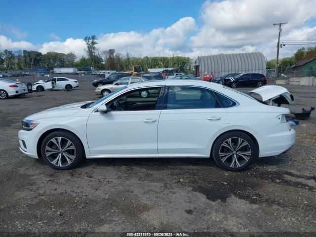 Фольксваген Пассат 2021 в Ивано-Франковске на Automoto.ua Белый Фольксваген Пассат, объемом двигателя 2 л и пробегом 43 тыс. км за 4500 $, фото 14 на Automoto.ua