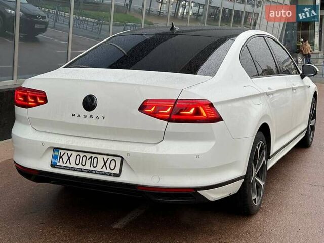 Білий Фольксваген Пассат, об'ємом двигуна 2 л та пробігом 87 тис. км за 35000 $, фото 3 на Automoto.ua