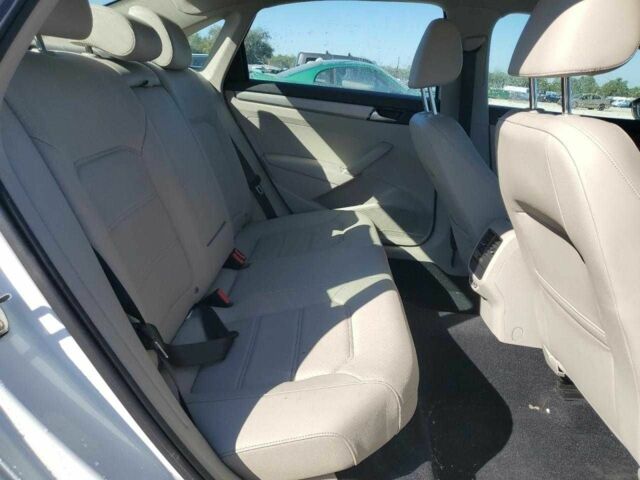 Белый Фольксваген Пассат, объемом двигателя 2 л и пробегом 67 тыс. км за 12050 $, фото 9 на Automoto.ua