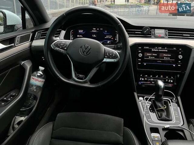 Білий Фольксваген Пассат, об'ємом двигуна 2 л та пробігом 87 тис. км за 35000 $, фото 19 на Automoto.ua