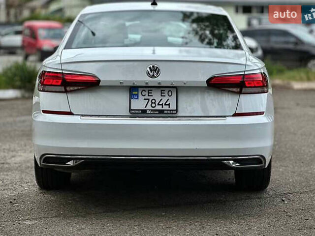 Белый Фольксваген Пассат, объемом двигателя 1.98 л и пробегом 51 тыс. км за 27999 $, фото 4 на Automoto.ua