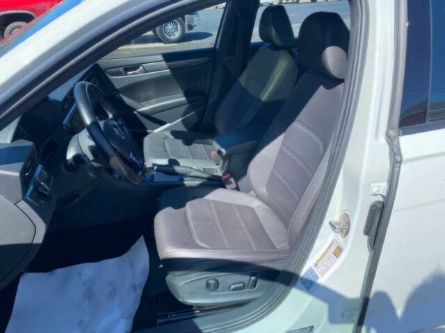 Белый Фольксваген Пассат, объемом двигателя 2 л и пробегом 12 тыс. км за 10300 $, фото 8 на Automoto.ua