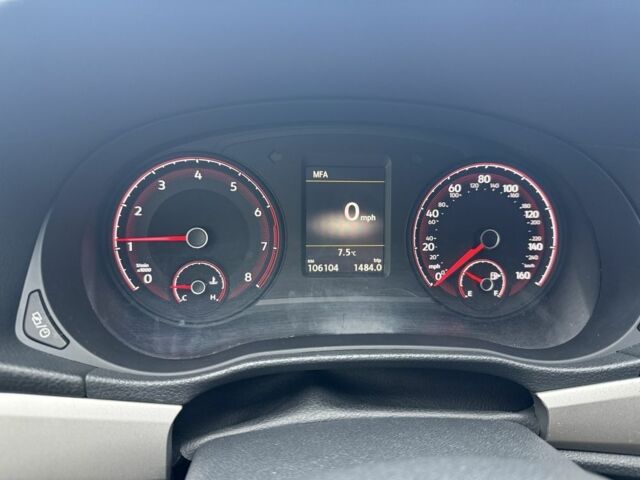 Белый Фольксваген Пассат, объемом двигателя 2 л и пробегом 106 тыс. км за 18500 $, фото 7 на Automoto.ua