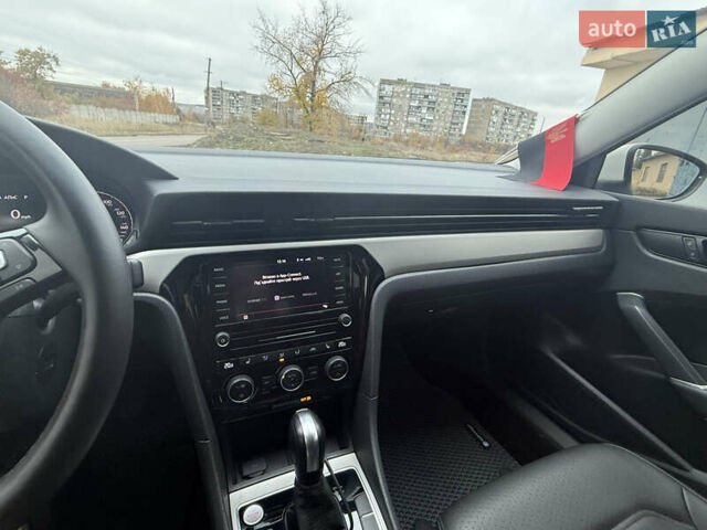 Белый Фольксваген Пассат, объемом двигателя 1.98 л и пробегом 106 тыс. км за 19000 $, фото 17 на Automoto.ua