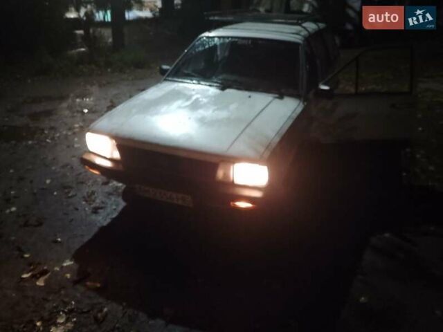 Белый Фольксваген Пассат, объемом двигателя 1.6 л и пробегом 550 тыс. км за 1100 $, фото 5 на Automoto.ua