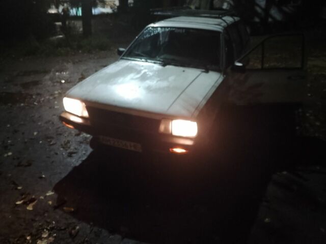 Белый Фольксваген Пассат, объемом двигателя 1.6 л и пробегом 550 тыс. км за 1100 $, фото 6 на Automoto.ua