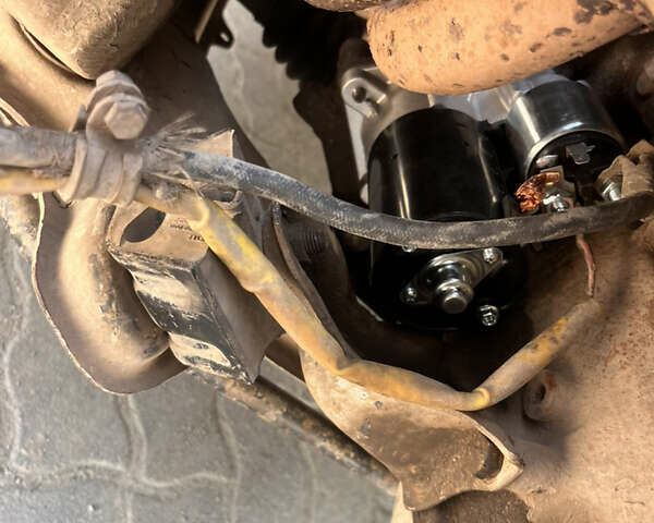 Белый Фольксваген Пассат, объемом двигателя 1.6 л и пробегом 285 тыс. км за 850 $, фото 18 на Automoto.ua