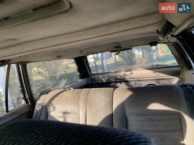 Белый Фольксваген Пассат, объемом двигателя 1.6 л и пробегом 100 тыс. км за 1500 $, фото 5 на Automoto.ua