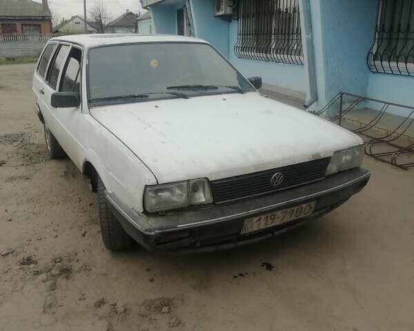 Белый Фольксваген Пассат, объемом двигателя 1.6 л и пробегом 558 тыс. км за 800 $, фото 5 на Automoto.ua