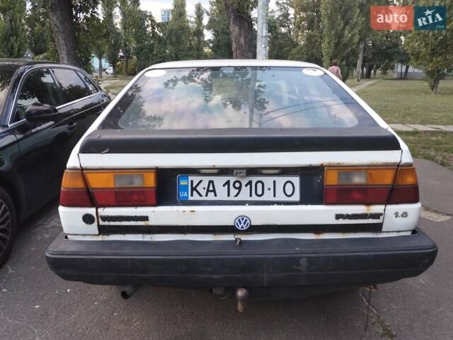 Белый Фольксваген Пассат, объемом двигателя 1.6 л и пробегом 598 тыс. км за 650 $, фото 6 на Automoto.ua