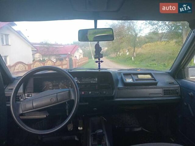 Белый Фольксваген Пассат, объемом двигателя 1.8 л и пробегом 230 тыс. км за 671 $, фото 2 на Automoto.ua