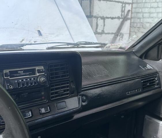 Білий Фольксваген Пассат, об'ємом двигуна 1.8 л та пробігом 56 тис. км за 2600 $, фото 12 на Automoto.ua
