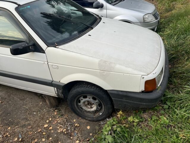 Білий Фольксваген Пассат, об'ємом двигуна 1.8 л та пробігом 3 тис. км за 525 $, фото 2 на Automoto.ua