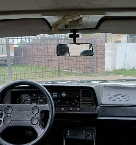 Білий Фольксваген Пассат, об'ємом двигуна 2.23 л та пробігом 400 тис. км за 850 $, фото 5 на Automoto.ua