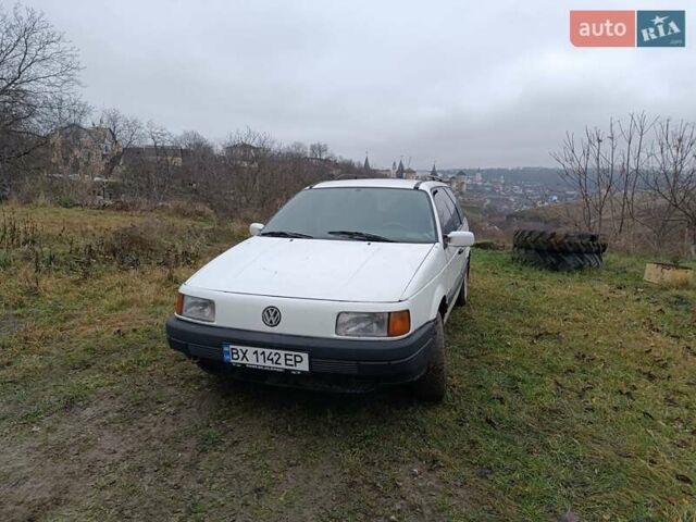 Белый Фольксваген Пассат, объемом двигателя 1.8 л и пробегом 312 тыс. км за 1700 $, фото 1 на Automoto.ua