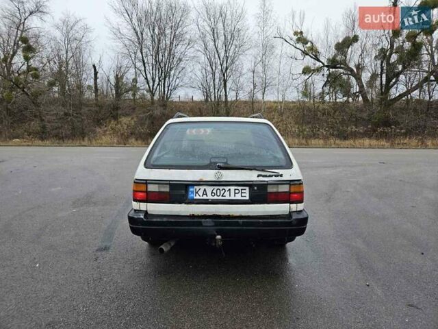 Белый Фольксваген Пассат, объемом двигателя 1.78 л и пробегом 450 тыс. км за 1500 $, фото 8 на Automoto.ua